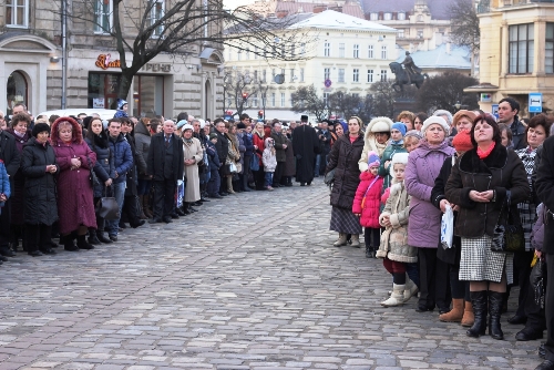 Вулицями Львова проходила молитовна хресна хода.(ФОТО)